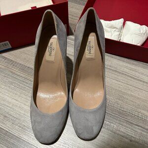 Valentino Suede Pumps